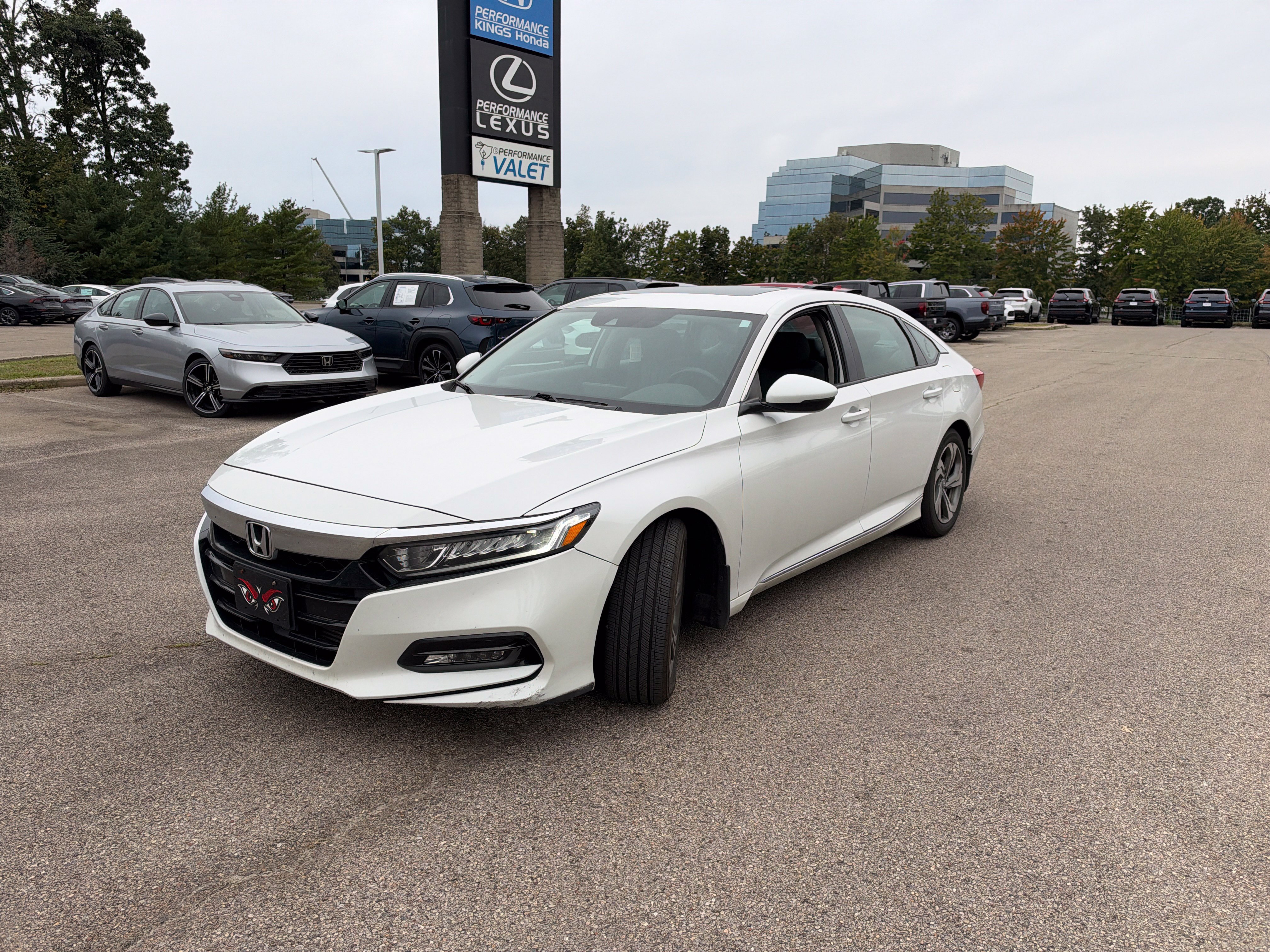 Used 2018 Honda Accord EX-L image 12