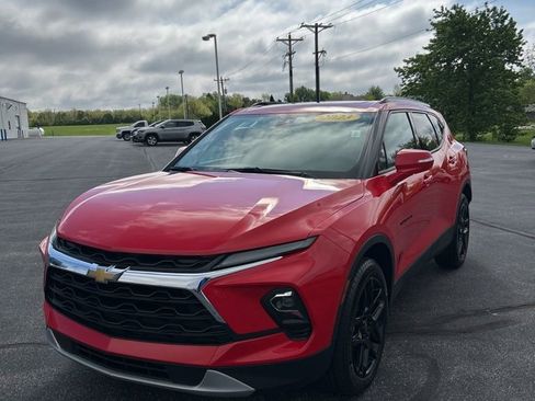 Used 2023 Chevrolet Blazer LT w/ LPO, Cargo Package FWD image 5