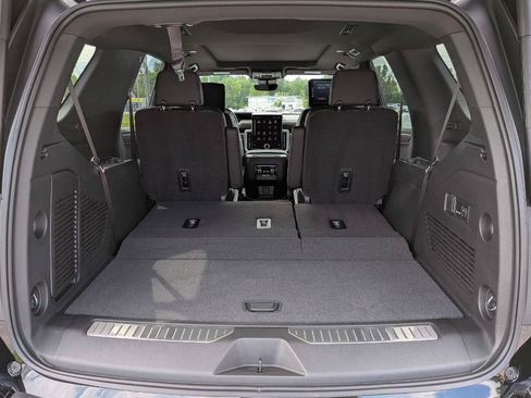 New 2026 GMC Yukon Denali w/ Denali Reserve Package AWD/4WD image 58