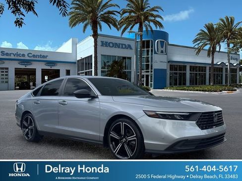 Used 2023 Honda Accord Sport image 1