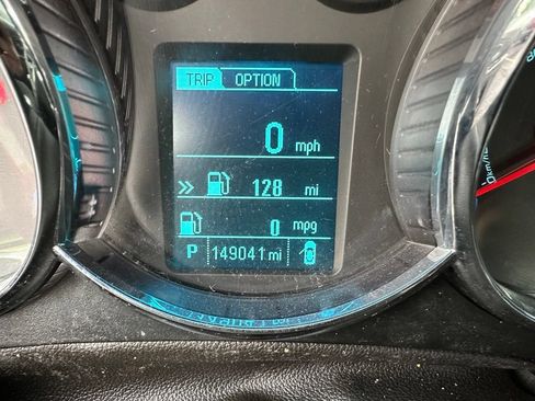 Used 2014 Chevrolet Cruze LT w/ All-Star Edition FWD image 10
