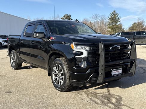 Used 2024 Chevrolet Silverado 1500 RST w/ Z71 Off-Road Package image 6