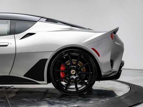 Used 2021 Lotus Evora image 6