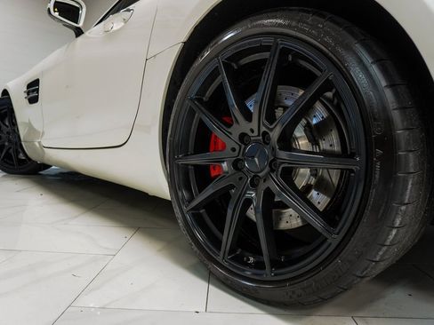 Used 2016 Mercedes-Benz AMG GT S w/ Exclusive Interior Package image 33