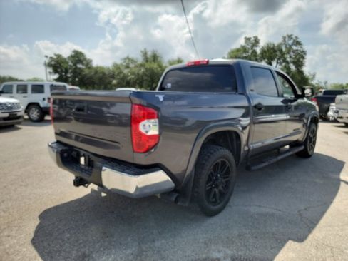 Used 2017 Toyota Tundra SR5 w/ SR5 Upgrade Package RWD image 5