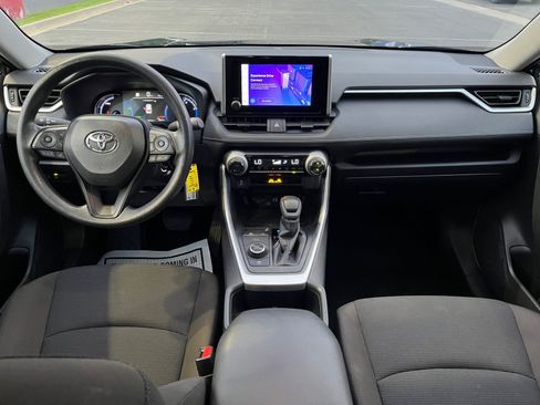 Certified 2025 Toyota RAV4 LE AWD/4WD image 25
