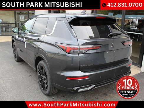 New 2026 Mitsubishi Outlander LE AWD/4WD image 7