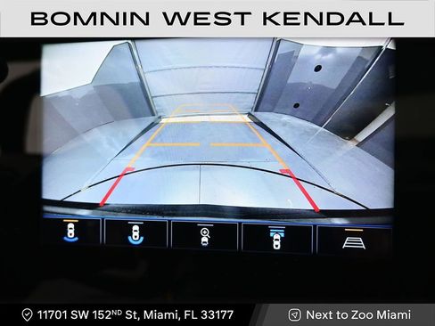 Used 2021 Chevrolet Corvette Stingray Premium Conv w/ Z51 Performance Package image 11