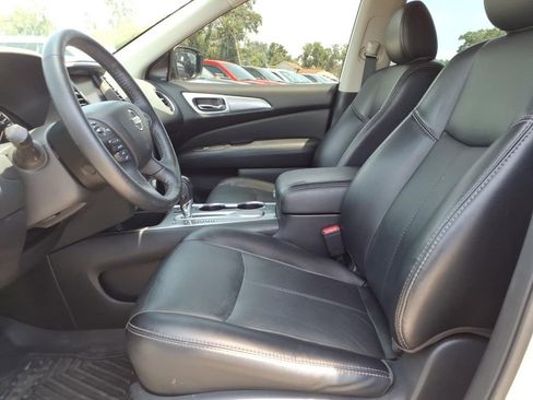 Used 2020 Nissan Pathfinder SL FWD image 26