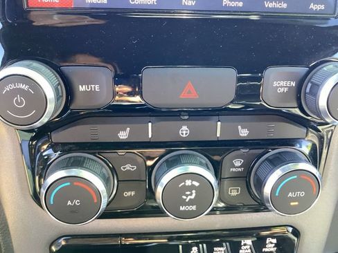 Certified 2022 RAM 1500 Big Horn AWD/4WD image 19