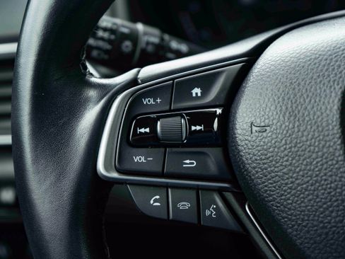 Used 2021 Honda Accord EX-L image 21
