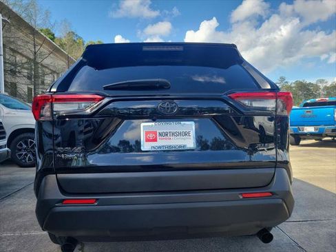 Certified 2025 Toyota RAV4 XLE Premium image 5