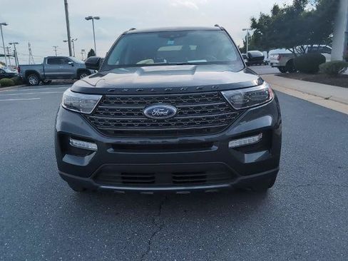 Certified 2023 Ford Explorer XLT w/ Equipment Group 202A AWD/4WD image 2