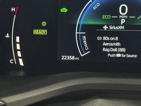 Used 2025 Toyota Camry LE FWD image 26