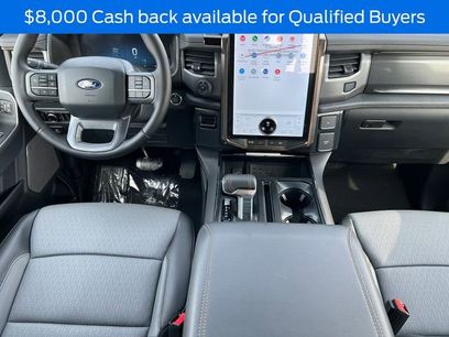 New 2025 Ford F150 Lightning Lariat