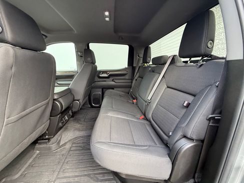 Used 2024 GMC Sierra 1500 Elevation w/ LPO, Elevation Black Package AWD/4WD image 19