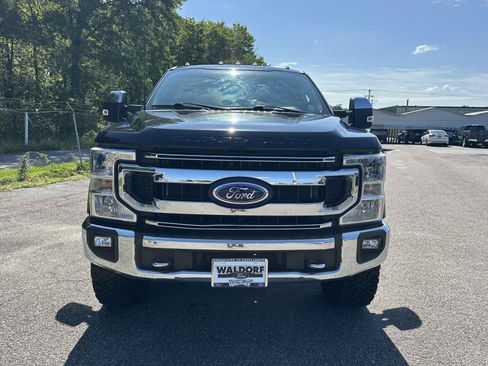 Used 2022 Ford F250 XLT w/ XLT Premium Package AWD/4WD image 2