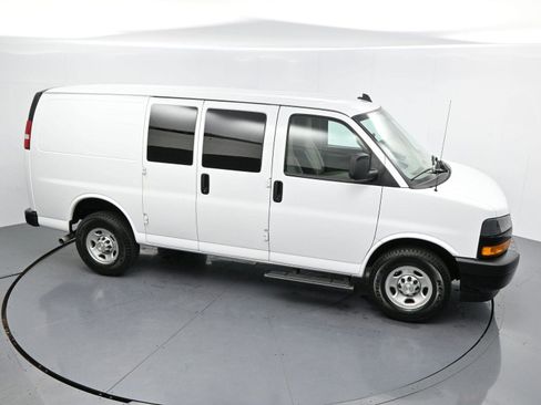 Used 2023 Chevrolet Express 2500 w/ Driver Convenience Package RWD image 35
