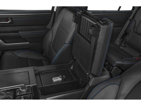 Used 2023 Toyota Sequoia Platinum AWD/4WD image 10