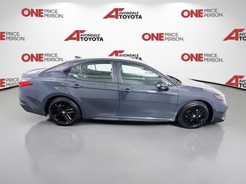 Certified 2025 Toyota Camry SE FWD image 9