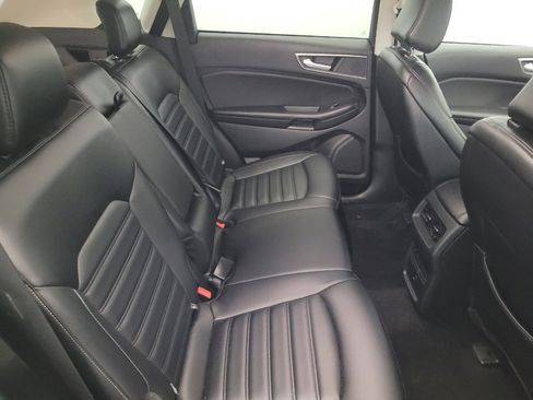 Used 2023 Ford Edge SEL image 19