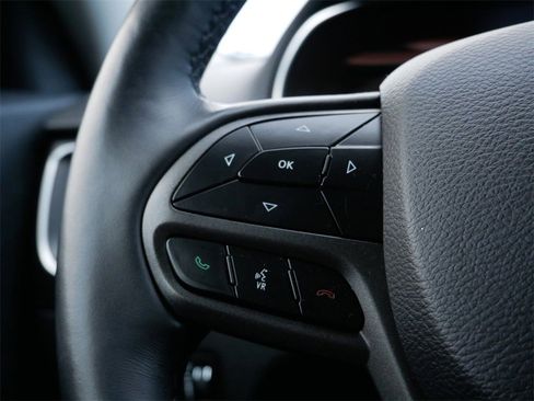 Used 2019 Jeep Cherokee Trailhawk w/ Cold Weather Group image 17