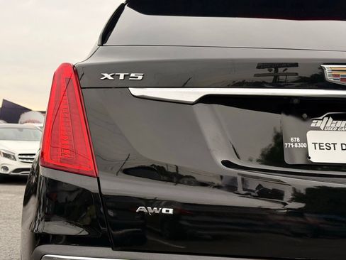 Used 2019 Cadillac XT5 Luxury AWD/4WD image 9
