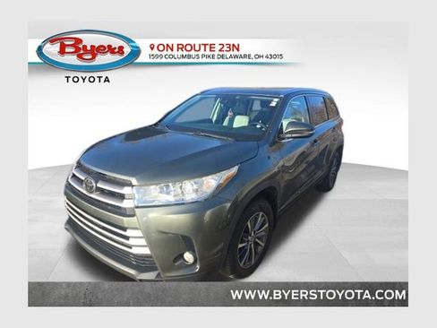 Used 2019 Toyota Highlander XLE image 1