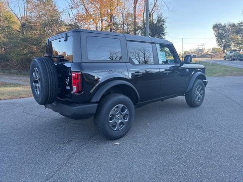 New 2025 Ford Bronco Big Bend image 3