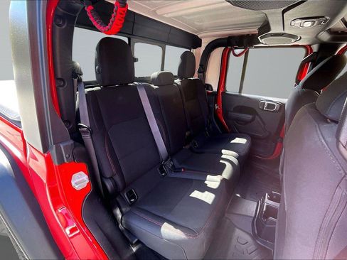 Used 2023 Jeep Gladiator Rubicon w/ LED Lighting Group image 29
