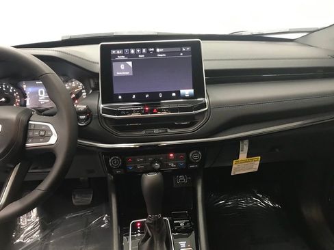 New 2026 Jeep Compass Limited image 21