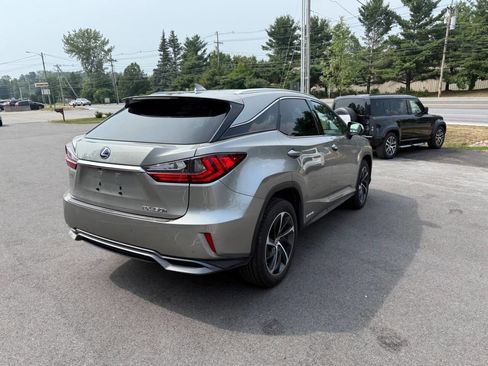 Used 2017 Lexus RX 450h AWD image 6