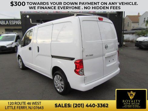 Used 2019 Nissan NV200 SV w/ Navigation Package image 22