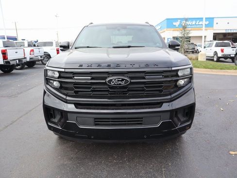 New 2025 Ford Expedition Platinum w/ Stealth Performance Package image 10