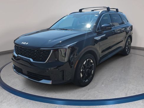 Used 2025 Kia Sorento S w/ Panoramic Sunroof Package FWD image 1