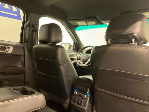 Used 2014 Ford Explorer Limited w/ Equipment Group 301A image 41