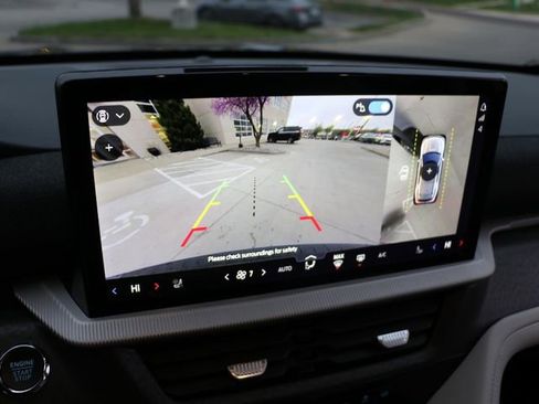 New 2026 Ford Explorer Platinum image 25