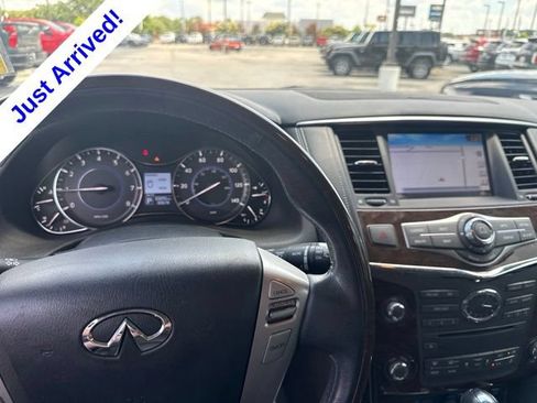Used 2017 INFINITI QX80 4WD image 10