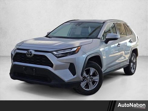 Used 2024 Toyota RAV4 XLE image 1