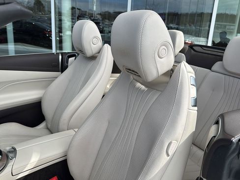 Used 2020 Mercedes-Benz E 450 4MATIC Cabriolet image 25
