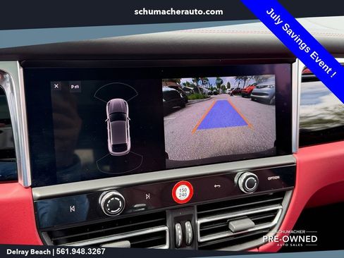 Used 2022 Porsche Macan S AWD/4WD image 22