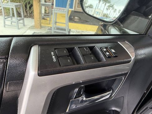 Used 2016 Toyota 4Runner SR5 RWD image 5