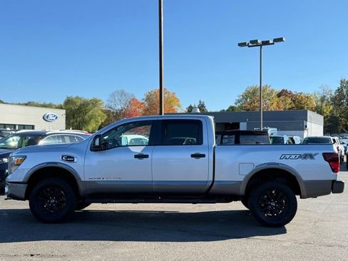 Used 2016 Nissan Titan PRO-4X image 44
