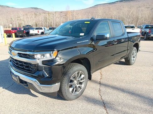 New 2026 Chevrolet Silverado 1500 LT image 3