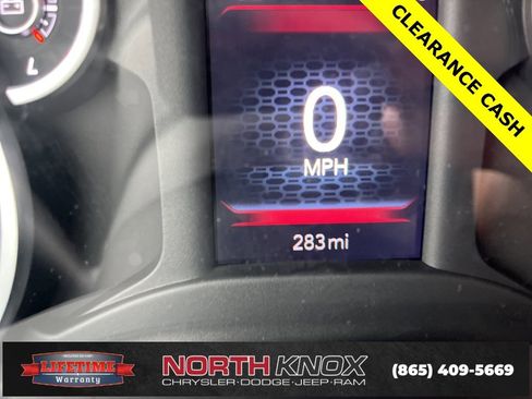 New 2026 RAM 1500 Big Horn w/ Night Edition image 32