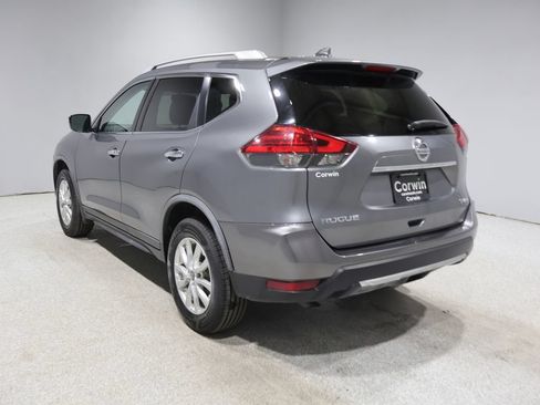 Used 2017 Nissan Rogue SV AWD/4WD image 6