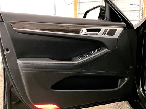 Used 2018 Genesis G80 3.8 AWD/4WD image 22