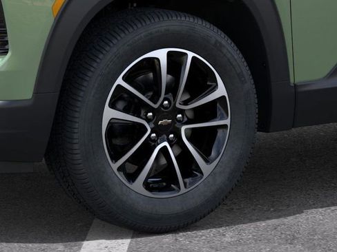 New 2026 Chevrolet TrailBlazer LT w/ Driver Confidence Package image 9
