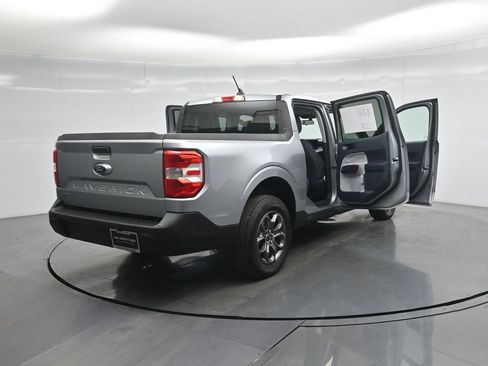 Certified 2024 Ford Maverick XLT image 6
