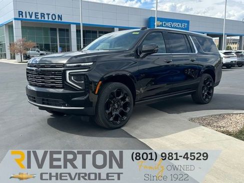New 2026 Chevrolet Suburban High Country AWD/4WD image 1